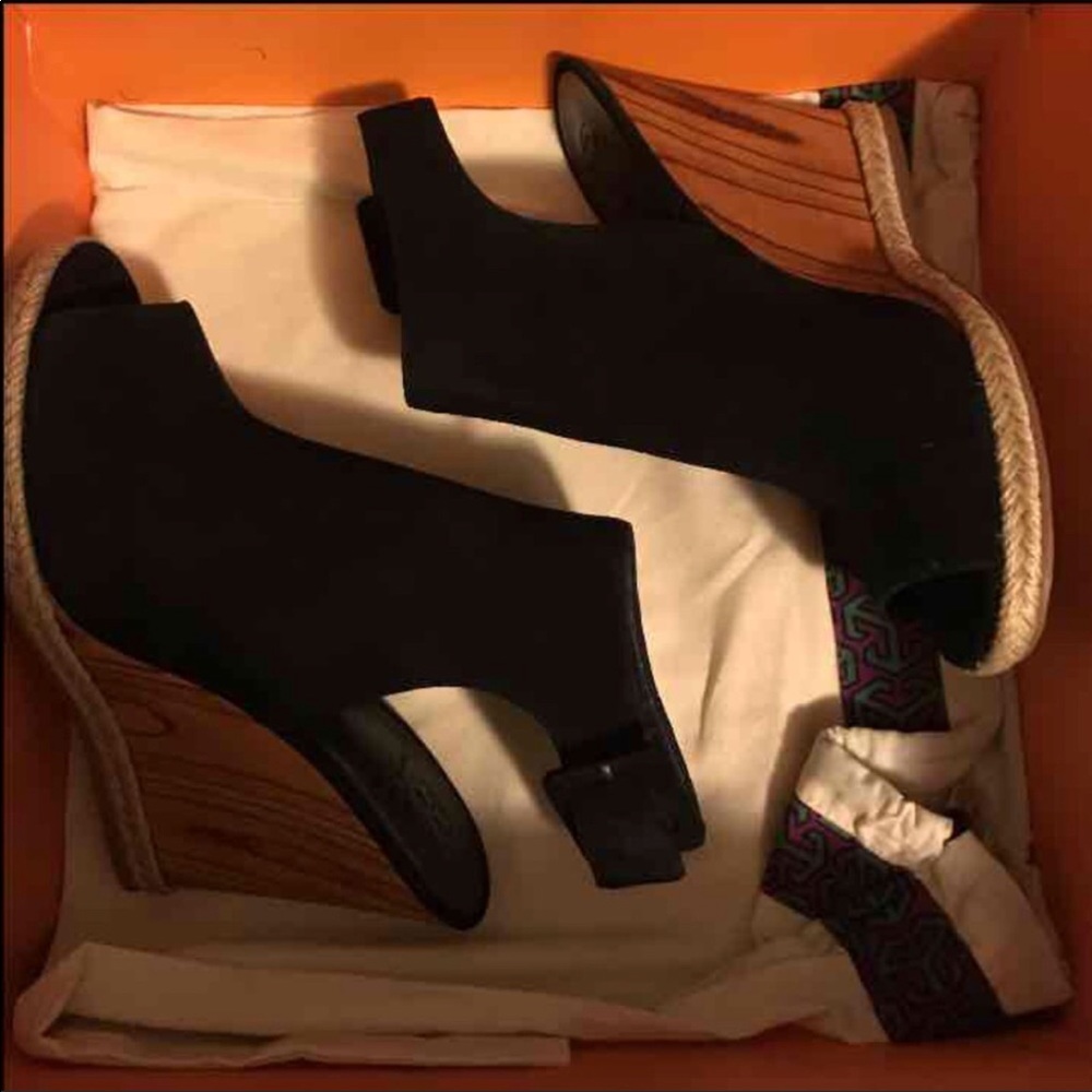 Tory Burch Raya wedge